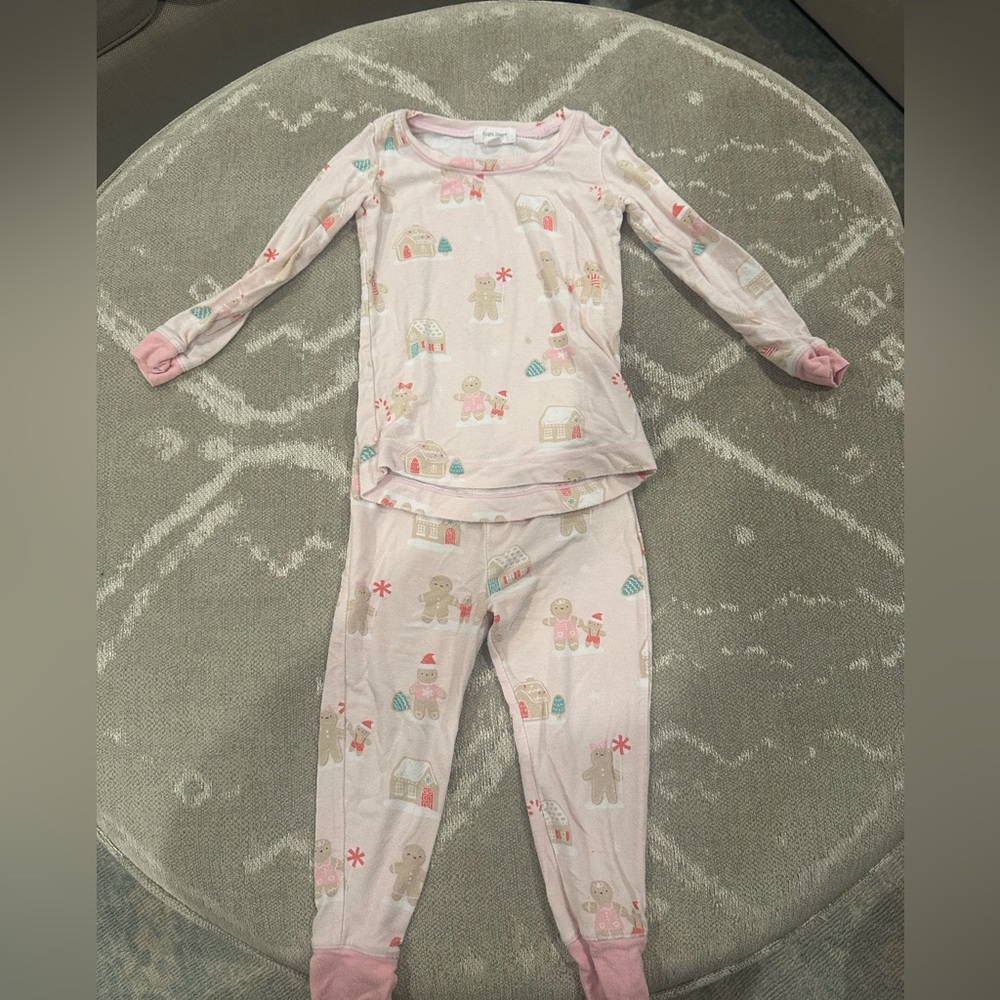 Angel Dear Light Pink Kids Pajama Set with Gingerbread and House Print